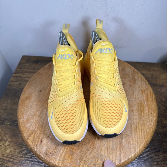 Nike Air Max 270 Women Yellow Running Lifestyle Shoes Size 9 AH6789 701 - Picture 2 of 8